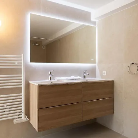 Pinsons Tropez Villa *