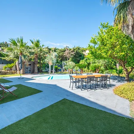 Pinsons Tropez Saint-Tropez