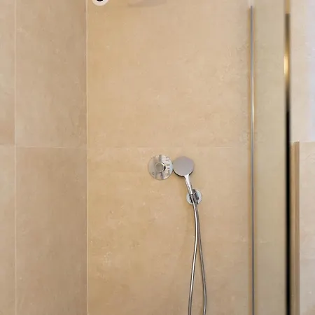 Pinsons Tropez Villa